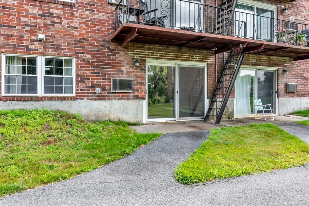 55 Fernview Ave # 8, North Andover MA 01845 photo 23