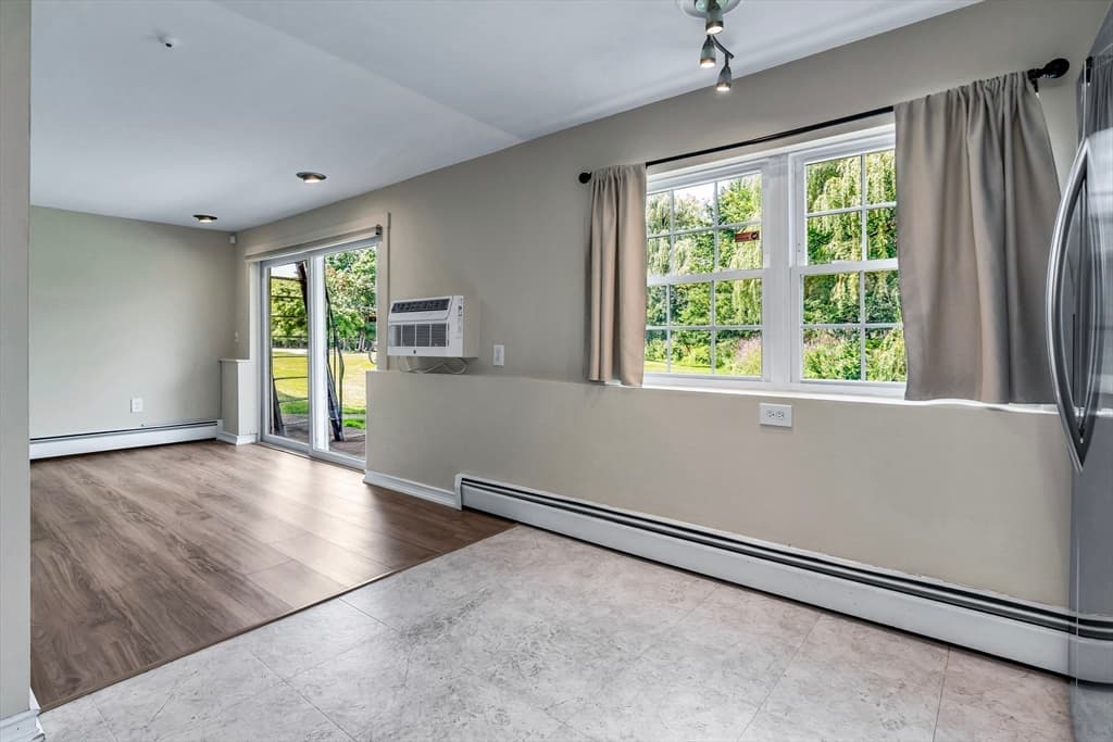 55 Fernview Ave # 8, North Andover MA 01845 photo 6