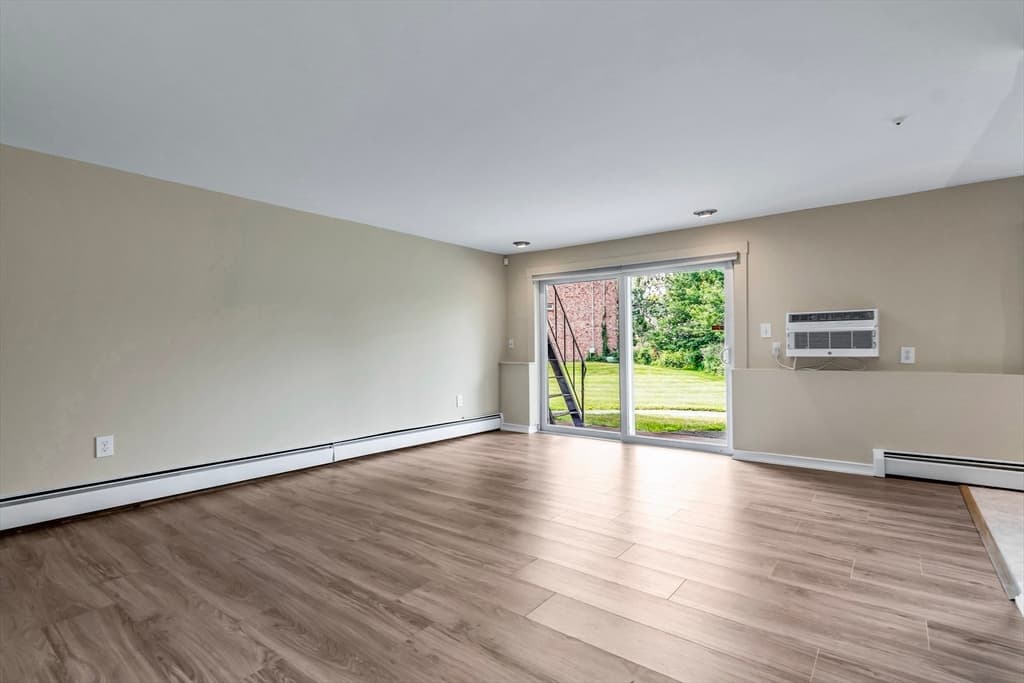 55 Fernview Ave # 8, North Andover MA 01845 photo 10
