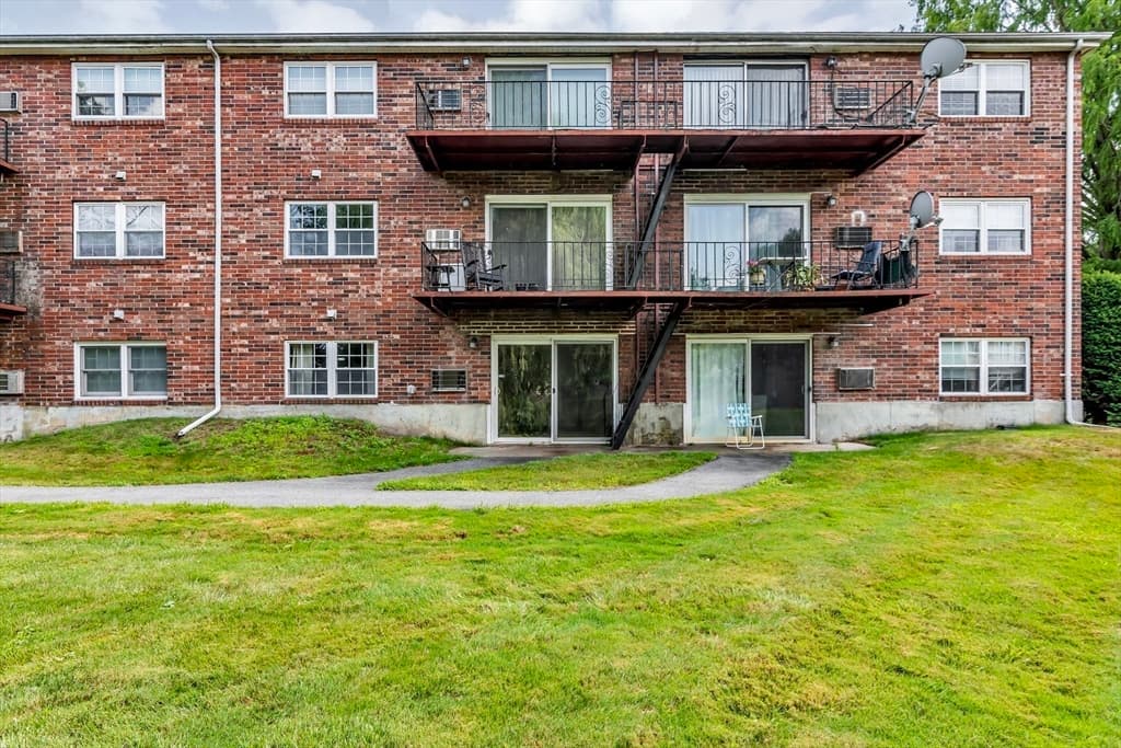 55 Fernview Ave # 8, North Andover MA 01845 photo 21
