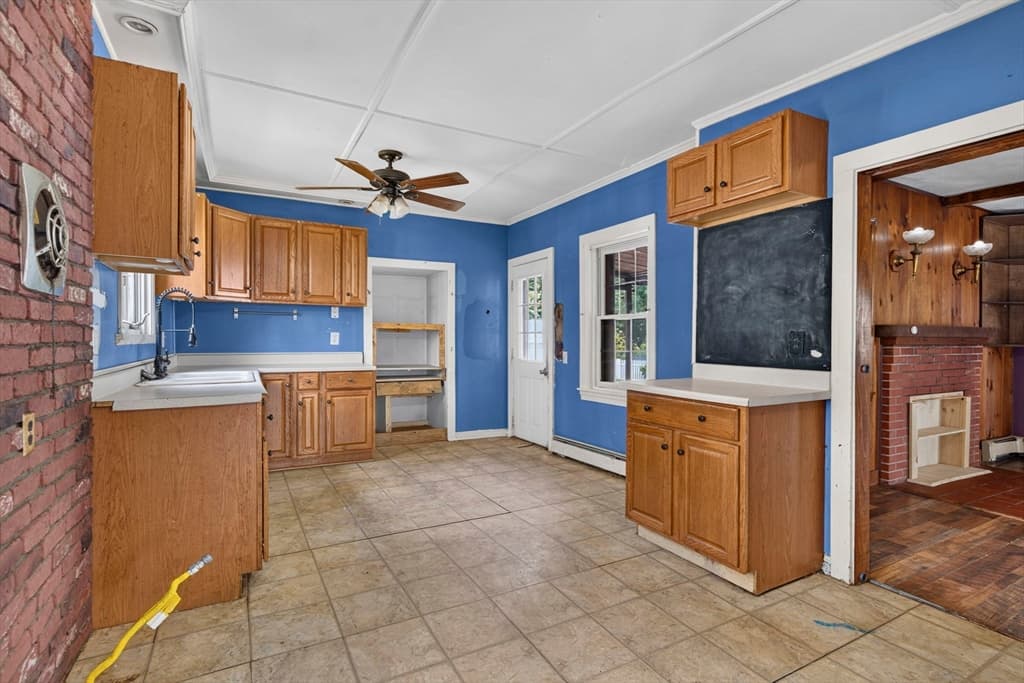 23 Hodges St, Attleboro MA 02703 photo 10