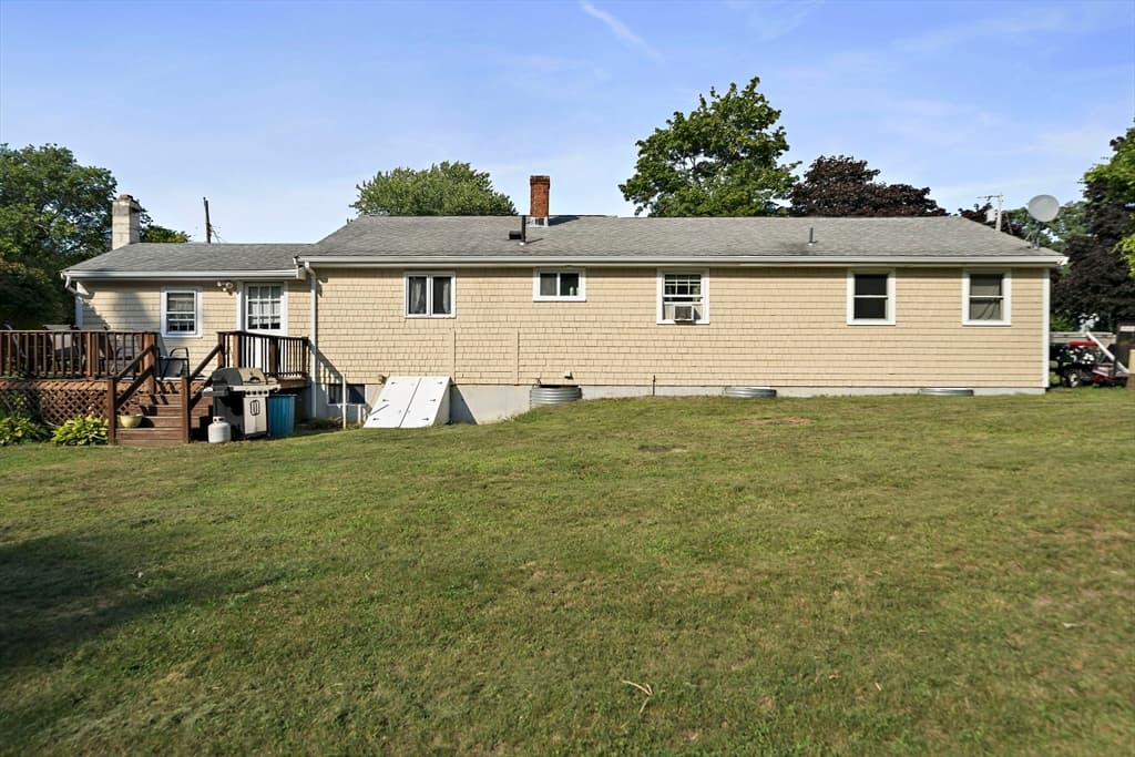 Single Family Residence at 22 Clover Ln, Scituate MA 02066, Scituate, photo 24 of 29
