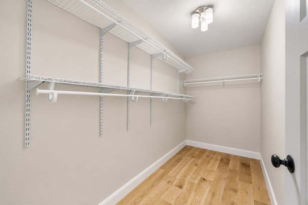 54 Canterbury St, Hingham MA 02043 photo 13