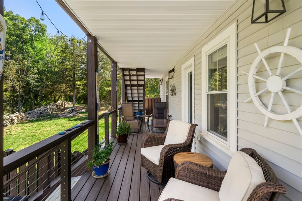 54 Canterbury St, Hingham MA 02043 photo 14