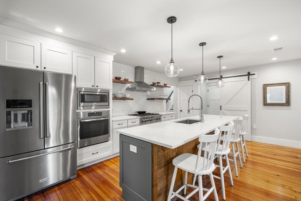 54 Canterbury St # B, Hingham MA 02043 photo 9