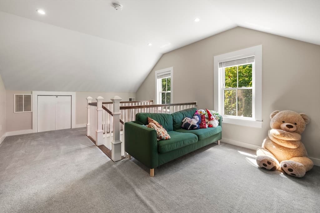 54 Canterbury St # B, Hingham MA 02043 photo 19