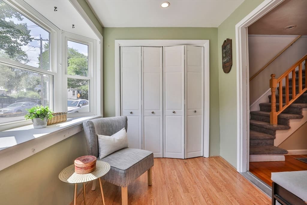 23 Bailey St, Lynn MA 01904 photo 9