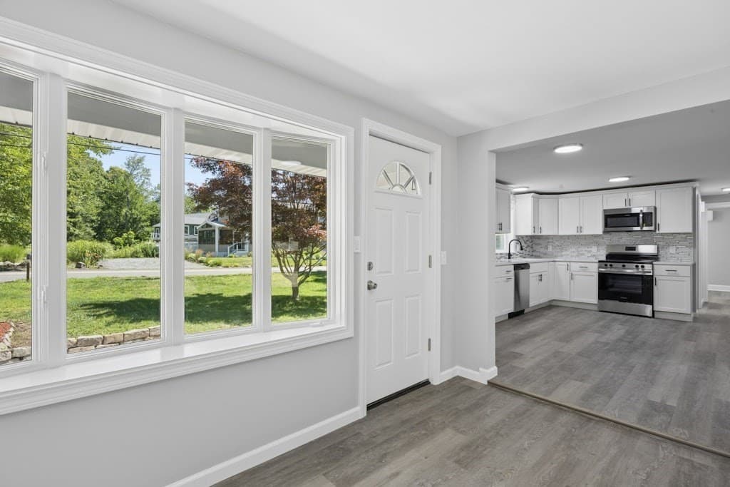 638 Pleasant Street, Marlborough MA 01752 photo 3