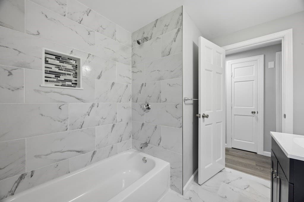 638 Pleasant Street, Marlborough MA 01752 photo 15