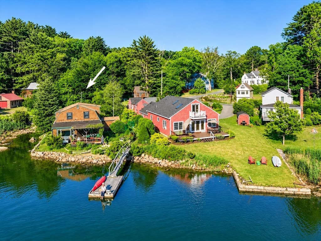 79 Dennison Street, Gloucester MA 01930