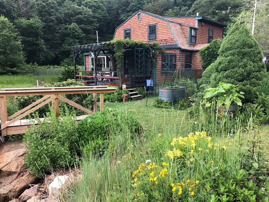 79 Dennison Street, Gloucester MA 01930 photo 40