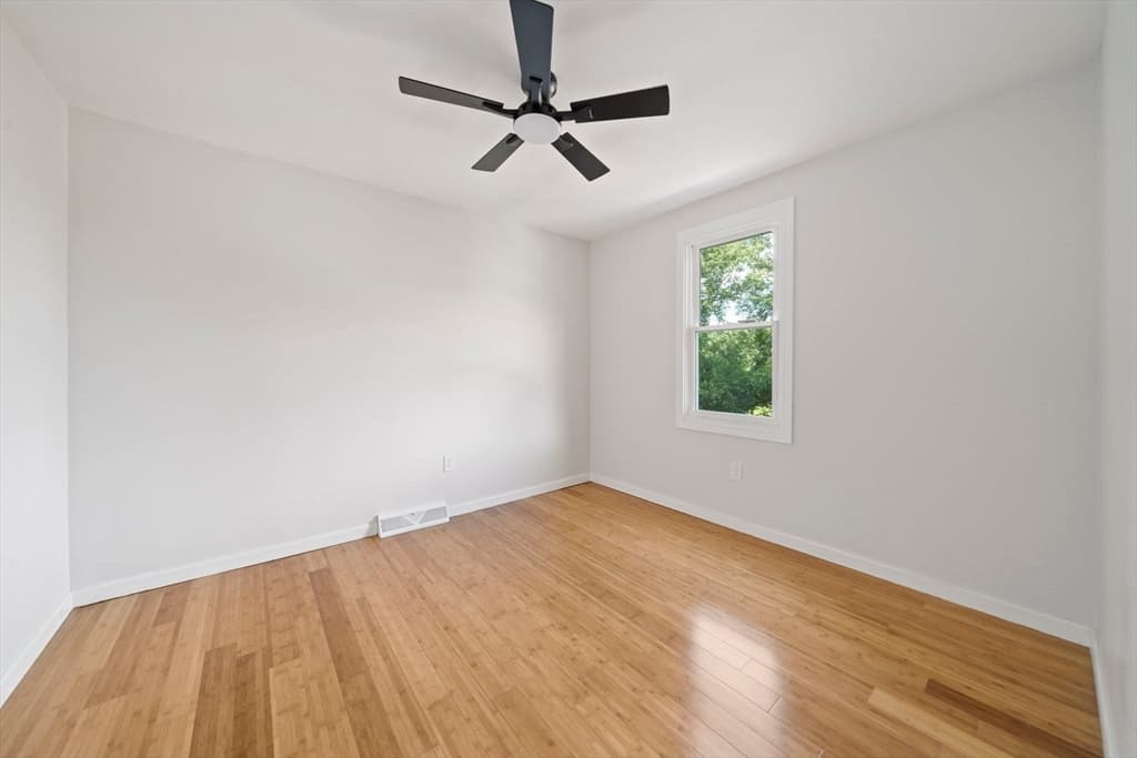 30 Lawn St # 30, Attleboro MA 02703 photo 15
