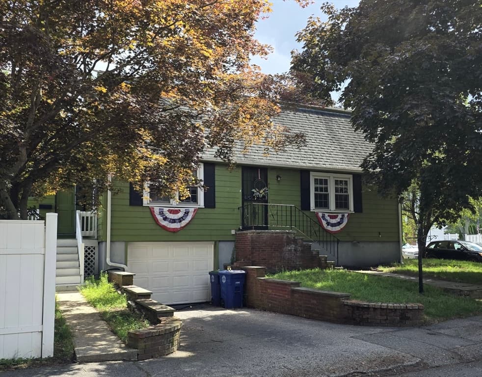 50 Dickerman Lane, Braintree MA 02184 photo 2