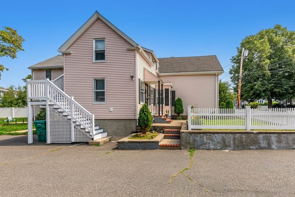 9 Lawrence St # 1, Woburn MA 01801 photo 37
