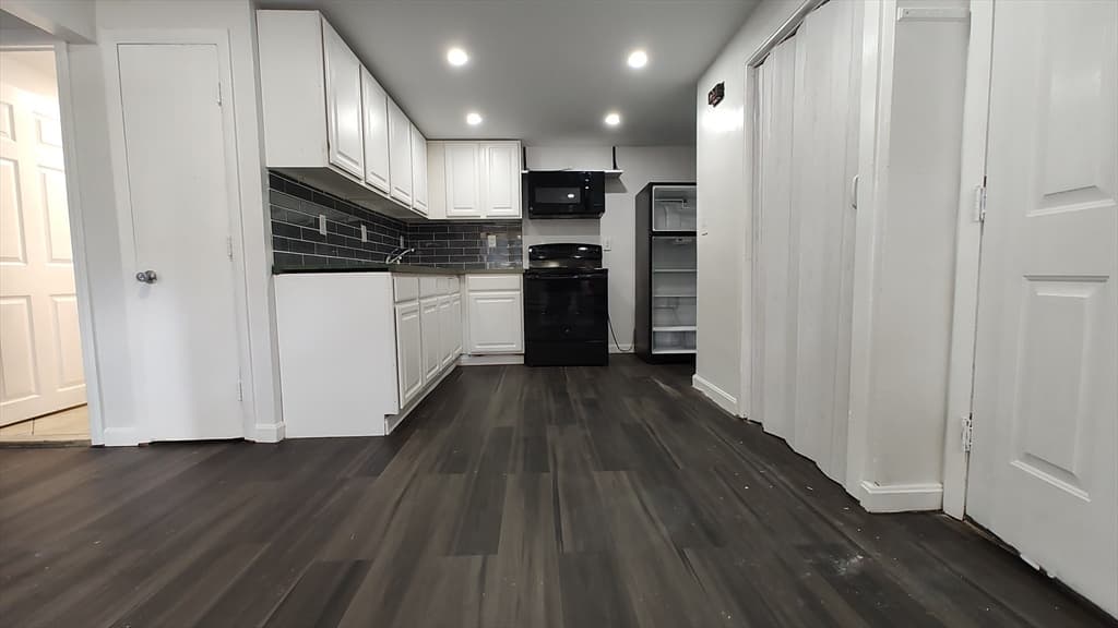 425 W Elm St # 1, Brockton MA 02301 photo 3