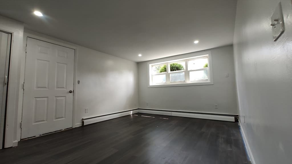 425 W Elm St # 1, Brockton MA 02301 photo 8