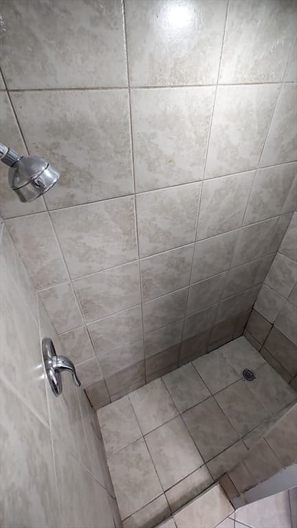 425 W Elm St # 1, Brockton MA 02301 photo 21