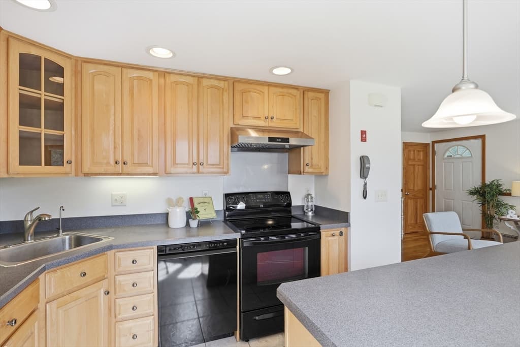 111 Nashua Rd, Billerica MA 01862 photo 14