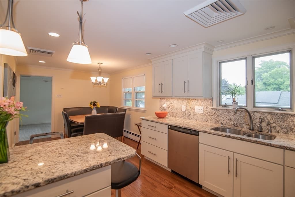 10 Magnolia Rd, Methuen MA 01844 photo 5