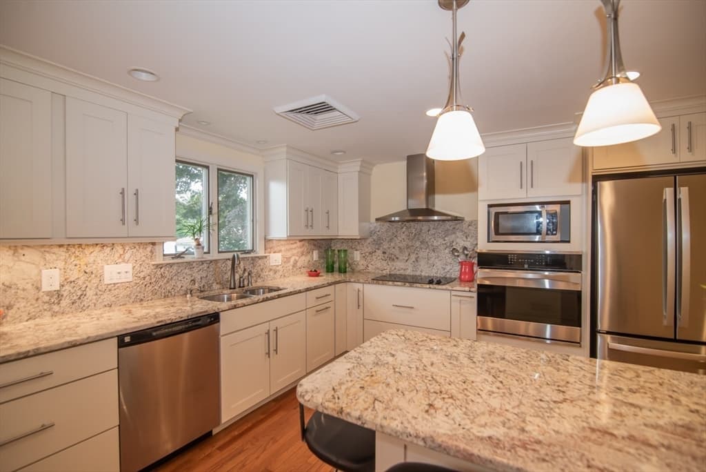 10 Magnolia Rd, Methuen MA 01844 photo 9