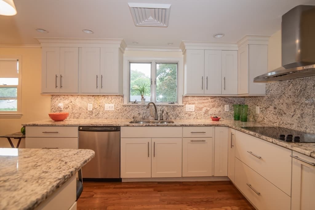 10 Magnolia Rd, Methuen MA 01844 photo 8