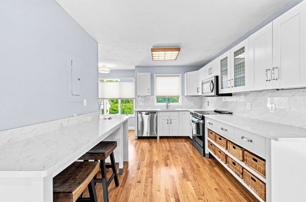 700 Shore Dr # 901, Fall River MA 02721 photo 7