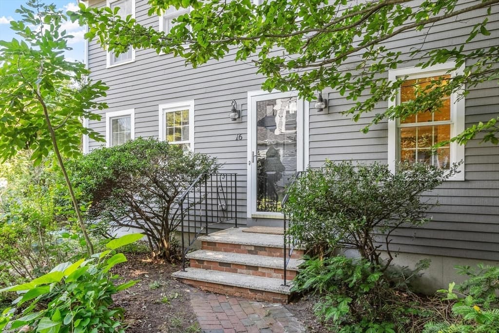 16 Abel Jones Pl, Acton MA 01720 photo 3