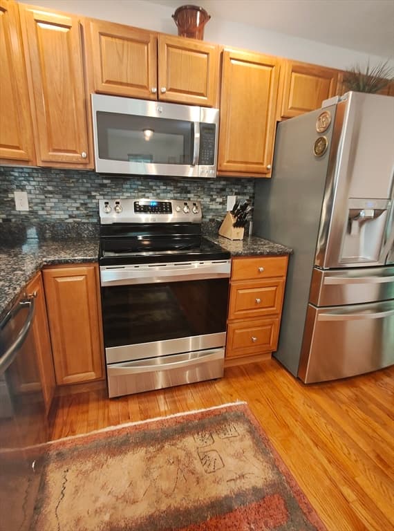 299 River St, Leicester MA 01524 photo 17