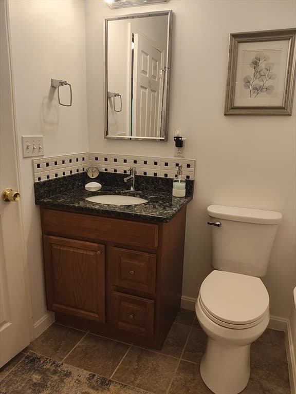 299 River St, Leicester MA 01524 photo 33