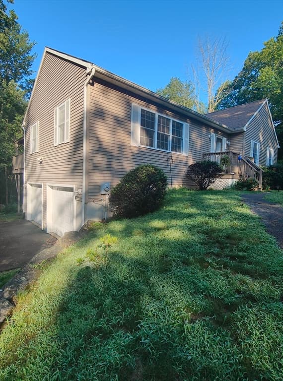 299 River St, Leicester MA 01524 photo 11