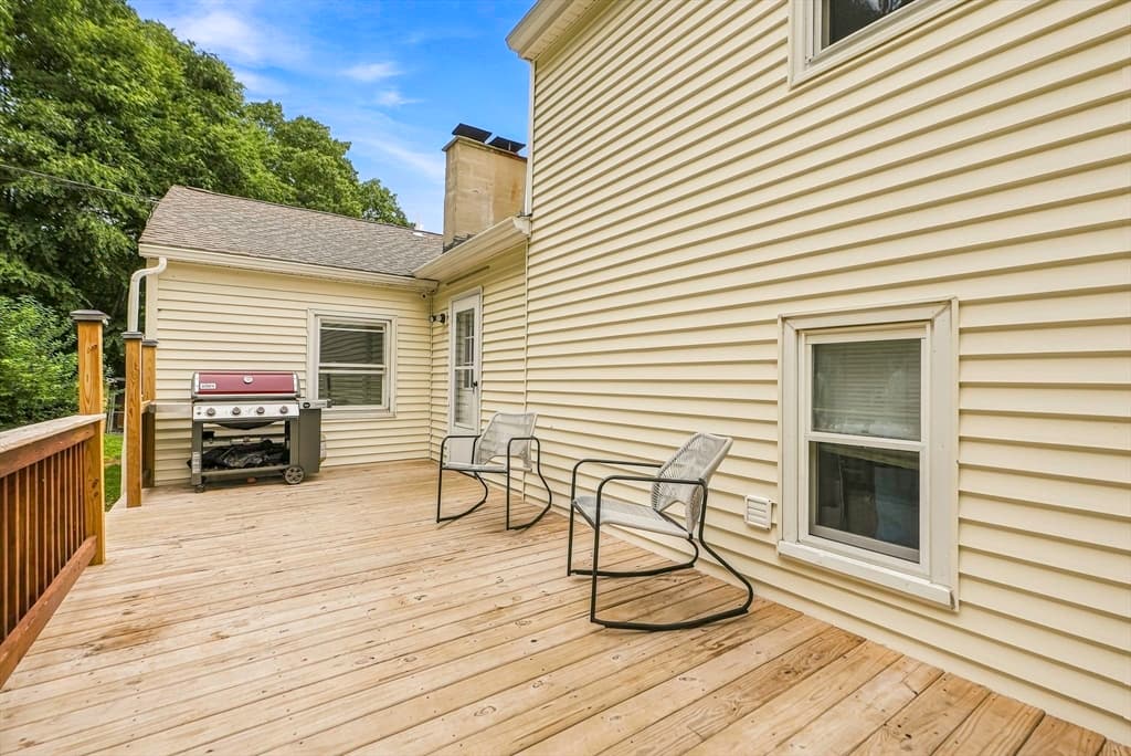 188 Maple St, Douglas MA 01516 photo 32