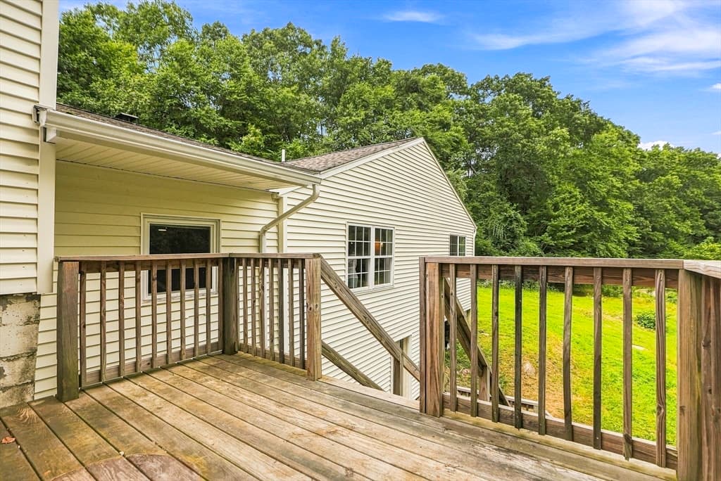 188 Maple St, Douglas MA 01516 photo 35