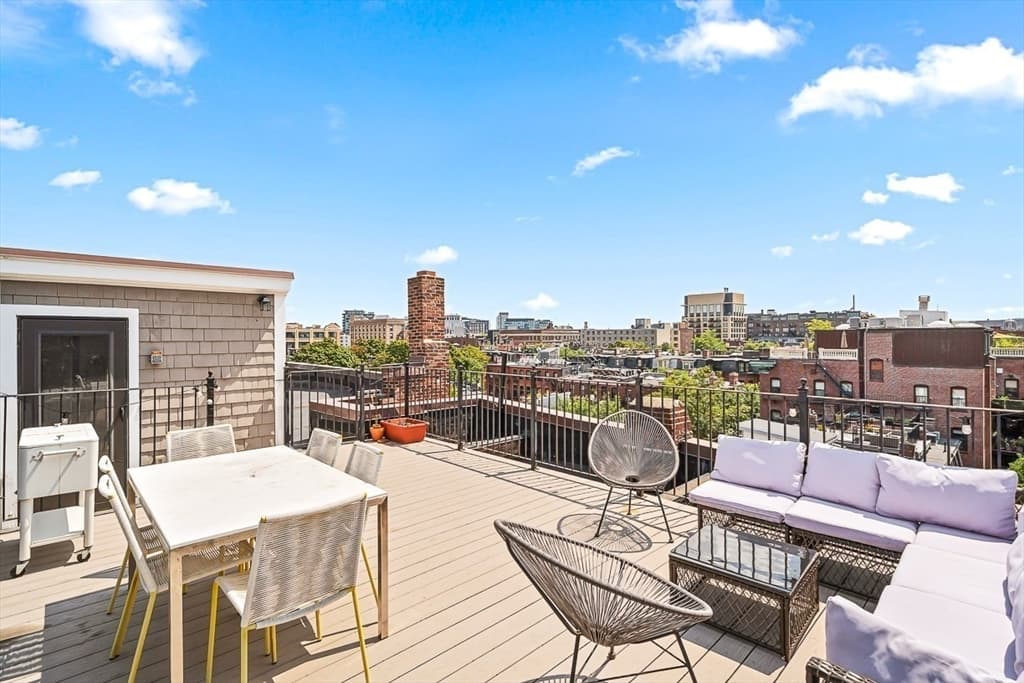 17 Cazenove St # 408, Boston MA 02116 photo 23