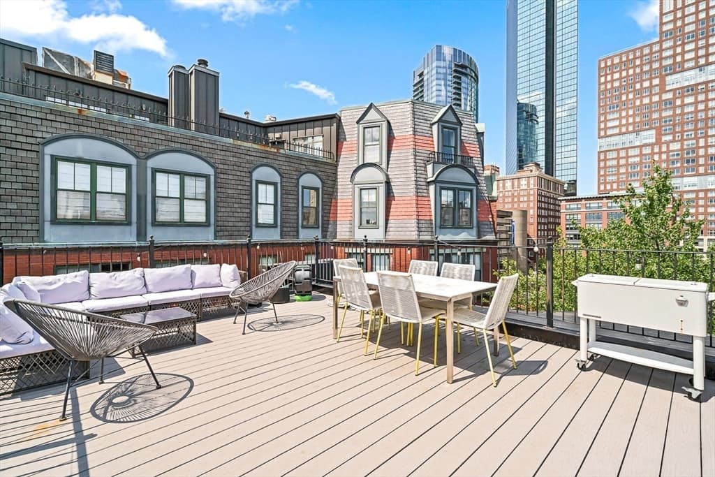 17 Cazenove St # 408, Boston MA 02116 photo 2