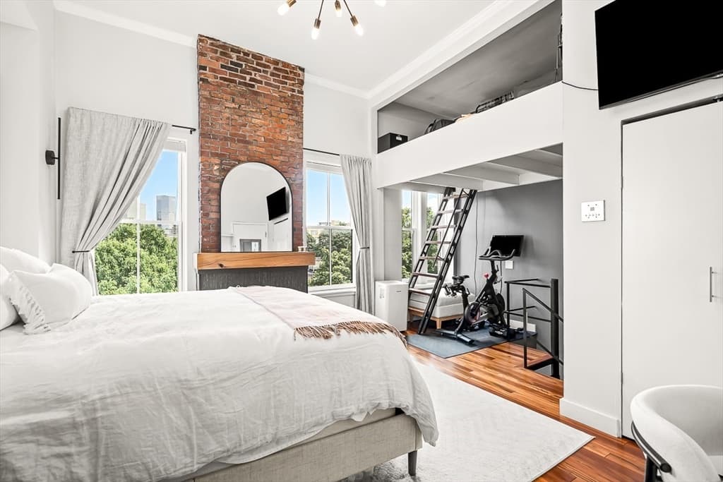 17 Cazenove St # 408, Boston MA 02116 photo 19