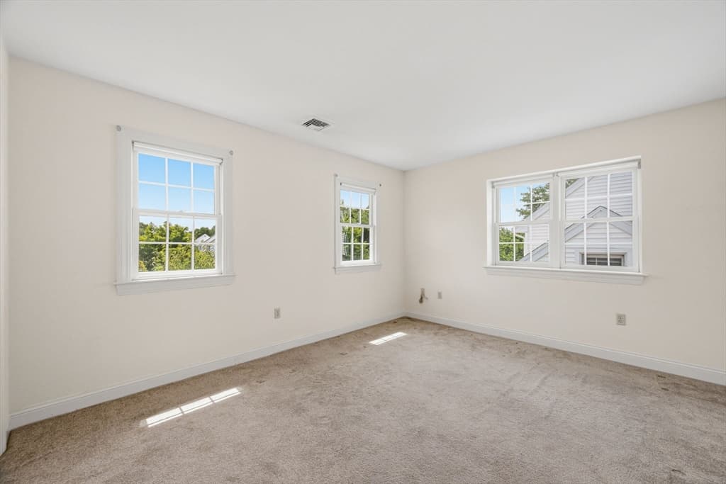 605 Middle St # 22, Braintree MA 02184 photo 25