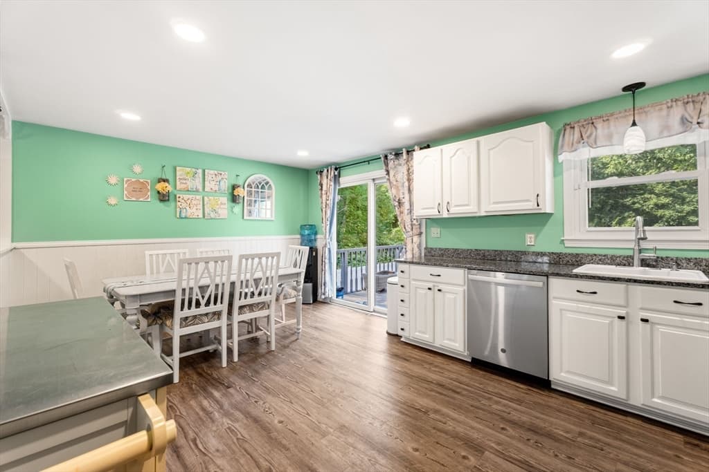 64 Brand Ave, Wilmington MA 01887 photo 6