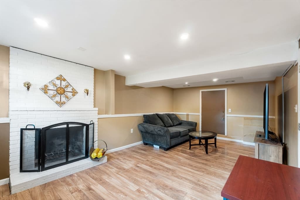 64 Brand Ave, Wilmington MA 01887 photo 16