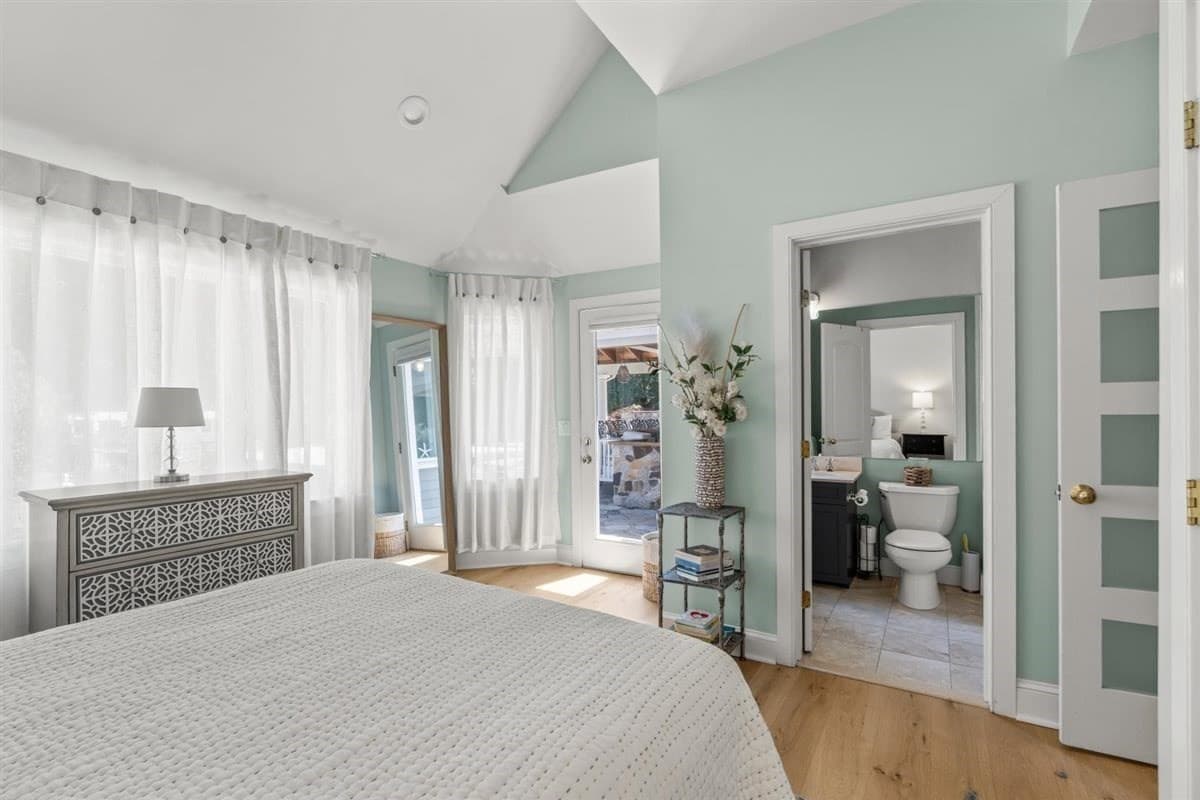 Single Family Residence at 26 Fox Hill Cir, Marshfield MA 02050, photo 17 of 42