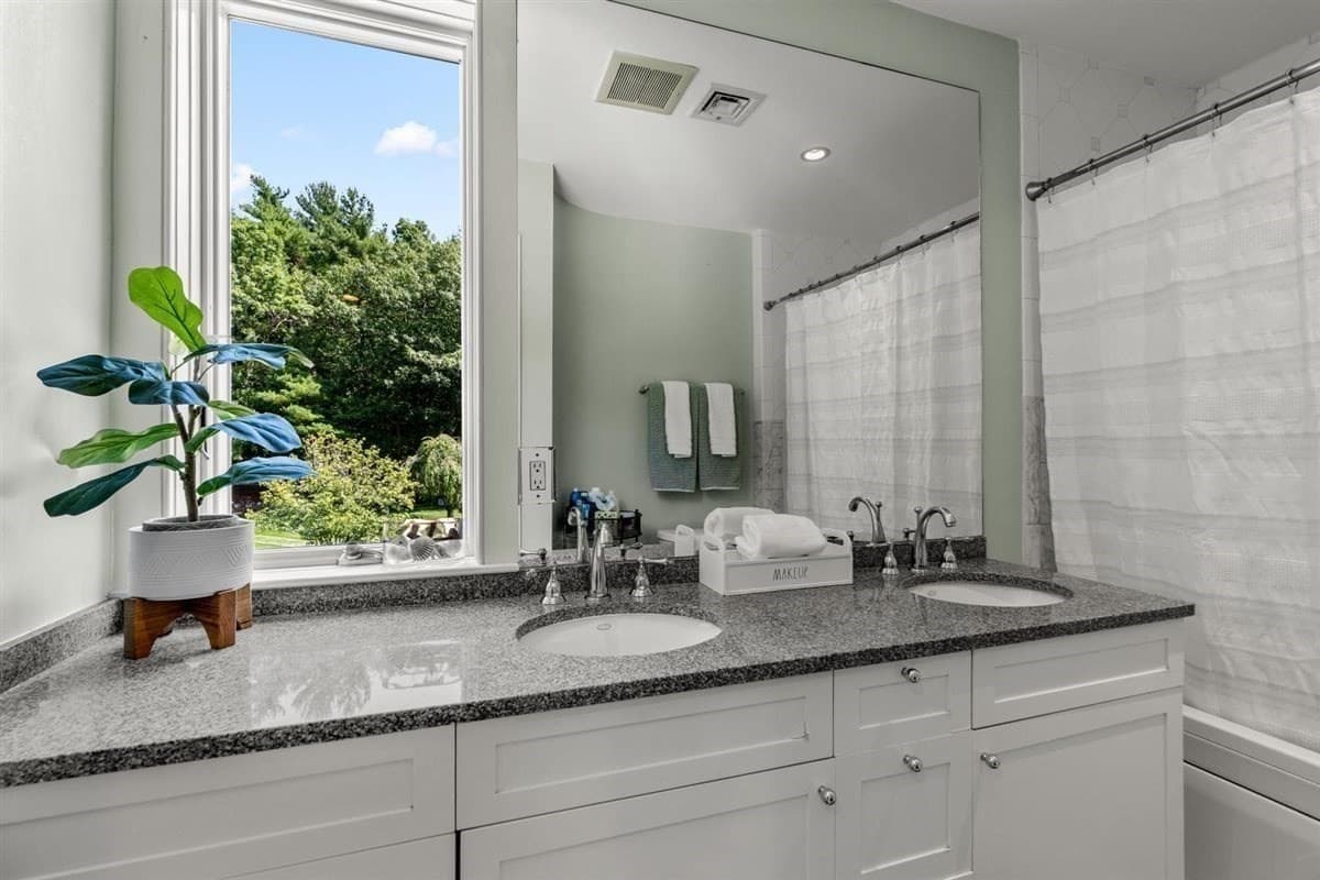 Single Family Residence at 26 Fox Hill Cir, Marshfield MA 02050, photo 24 of 42