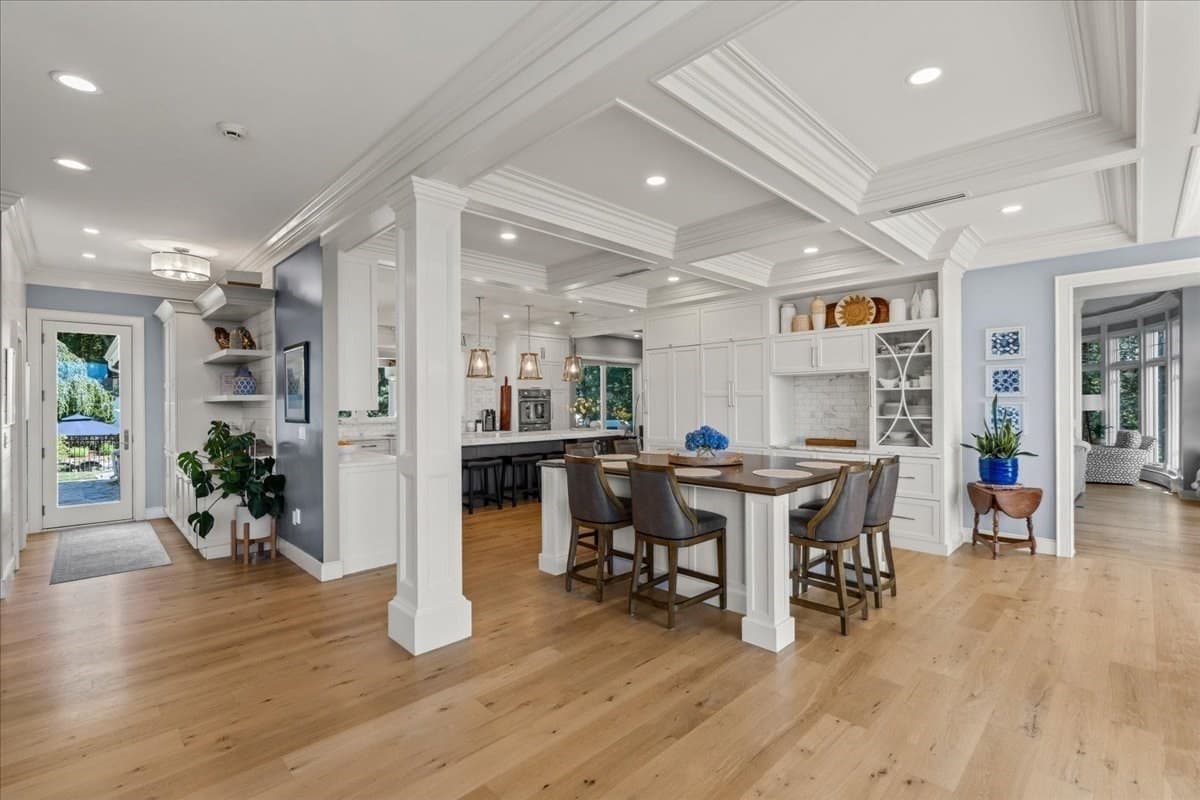 Single Family Residence at 26 Fox Hill Cir, Marshfield MA 02050, photo 8 of 42