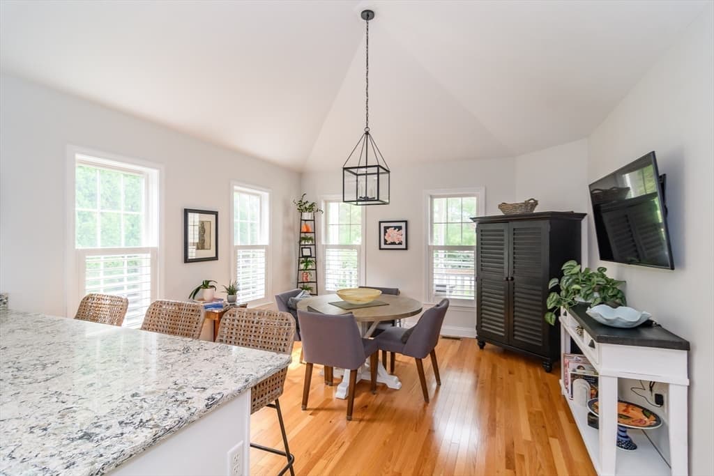 14 Sea Knoll Ct # 14, Bourne MA 02532 photo 8
