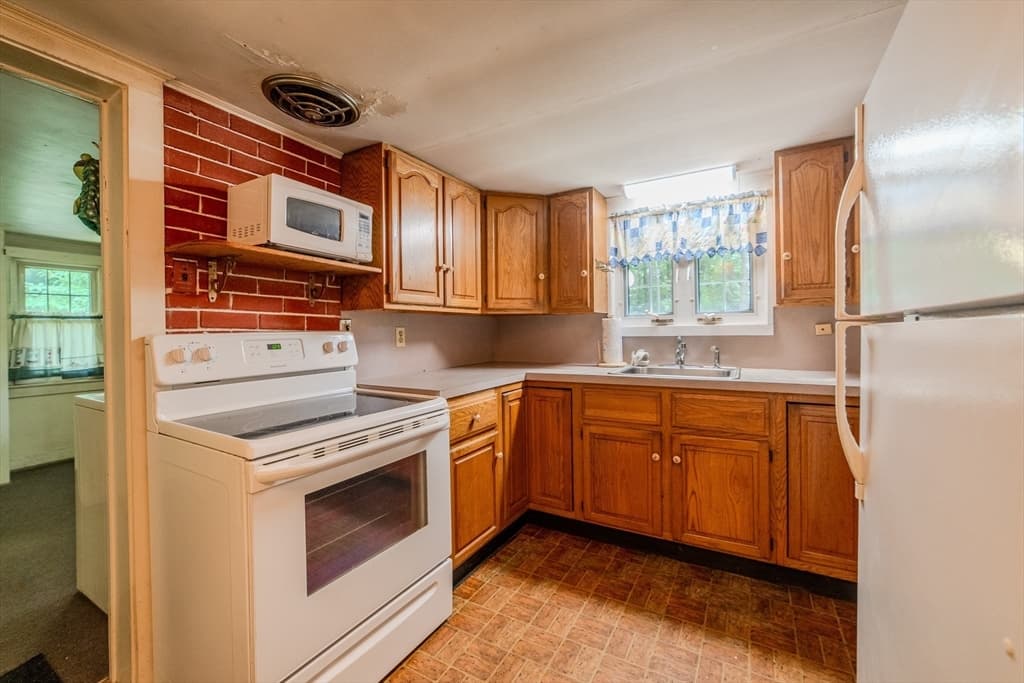20 Bryant St, Dartmouth MA 02747 photo 15