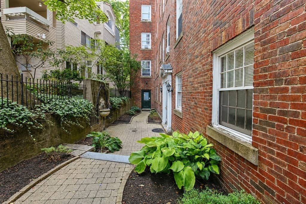 16 Chauncy St # B, Cambridge MA 02138 photo 11