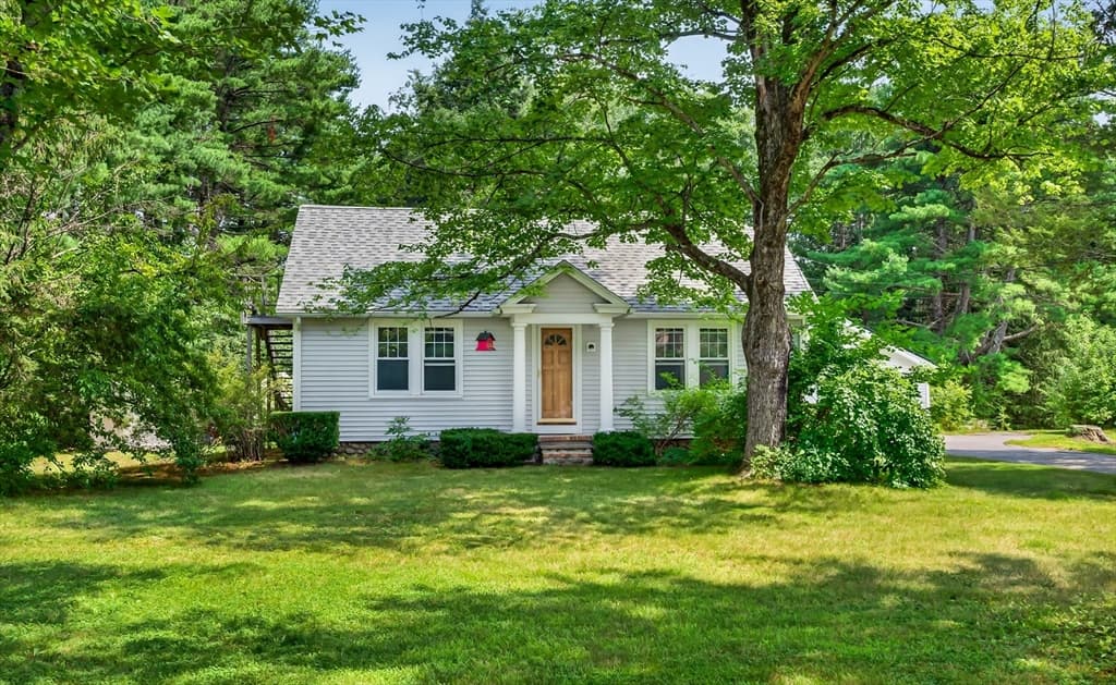 46 Tilton Ave, Lunenburg MA 01462