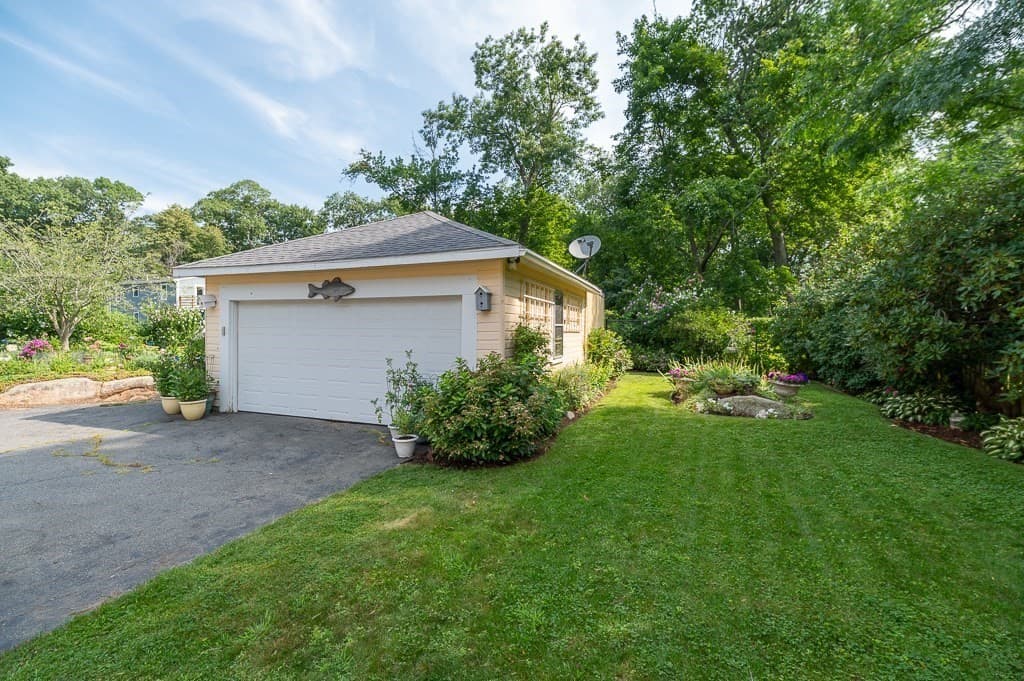 Single Family Residence at 19 Brimbal Avenue, Beverly MA 01915, Beverly, photo 2 of 36