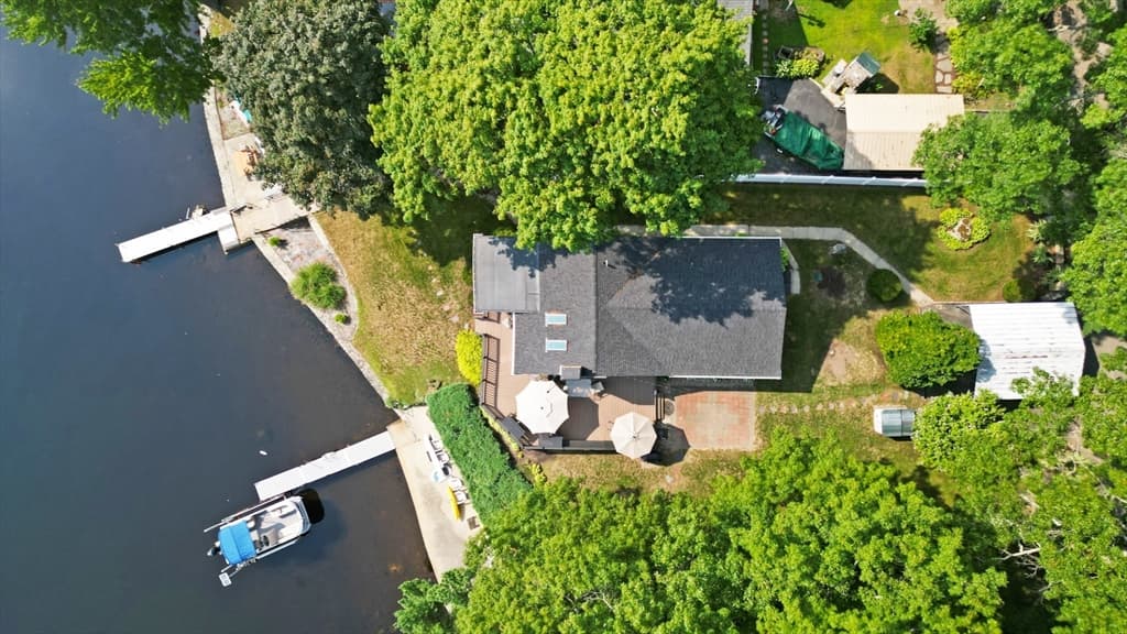 15 Hilltop Acres Drive, Lakeville MA 02347 photo 2