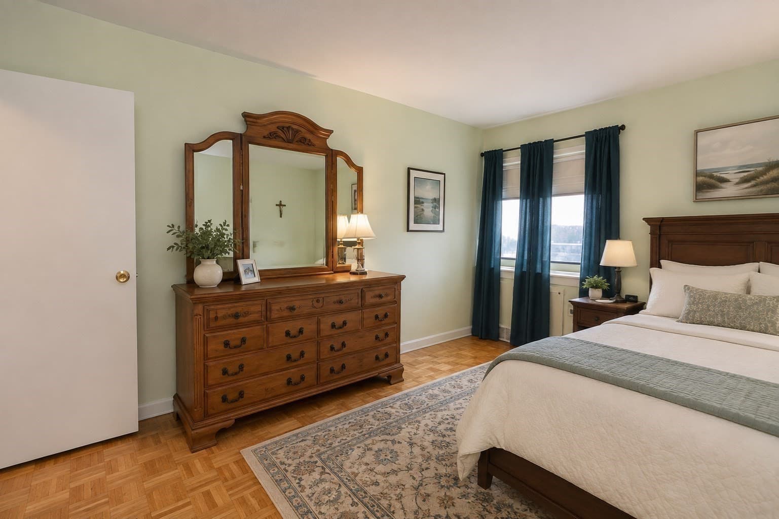 Condominium at 300 Lynn Shore Dr # 903, Lynn MA 01902, Lynn, photo 13 of 26