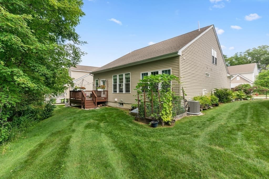 52 Primrose Cir # 52, Hopkinton MA 01748 photo 42