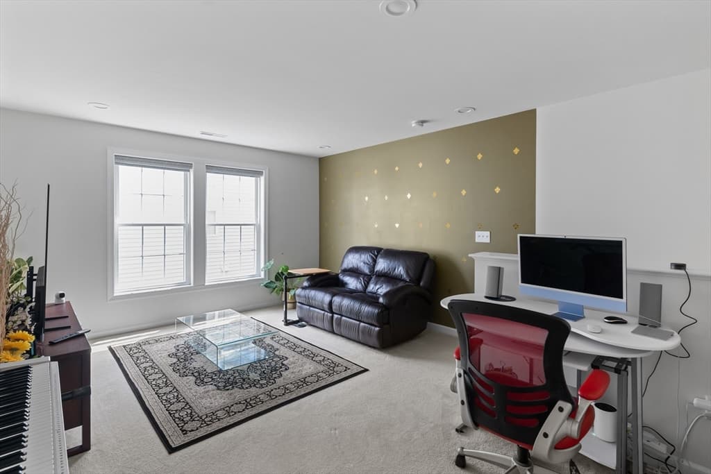 52 Primrose Cir # 52, Hopkinton MA 01748 photo 22